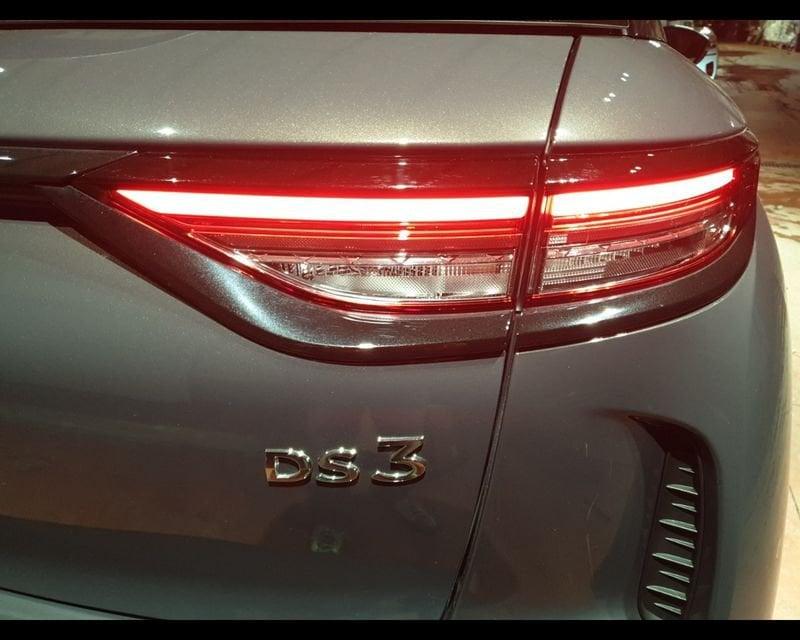 DS DS3 Crossback Hybrid 136 Étoile