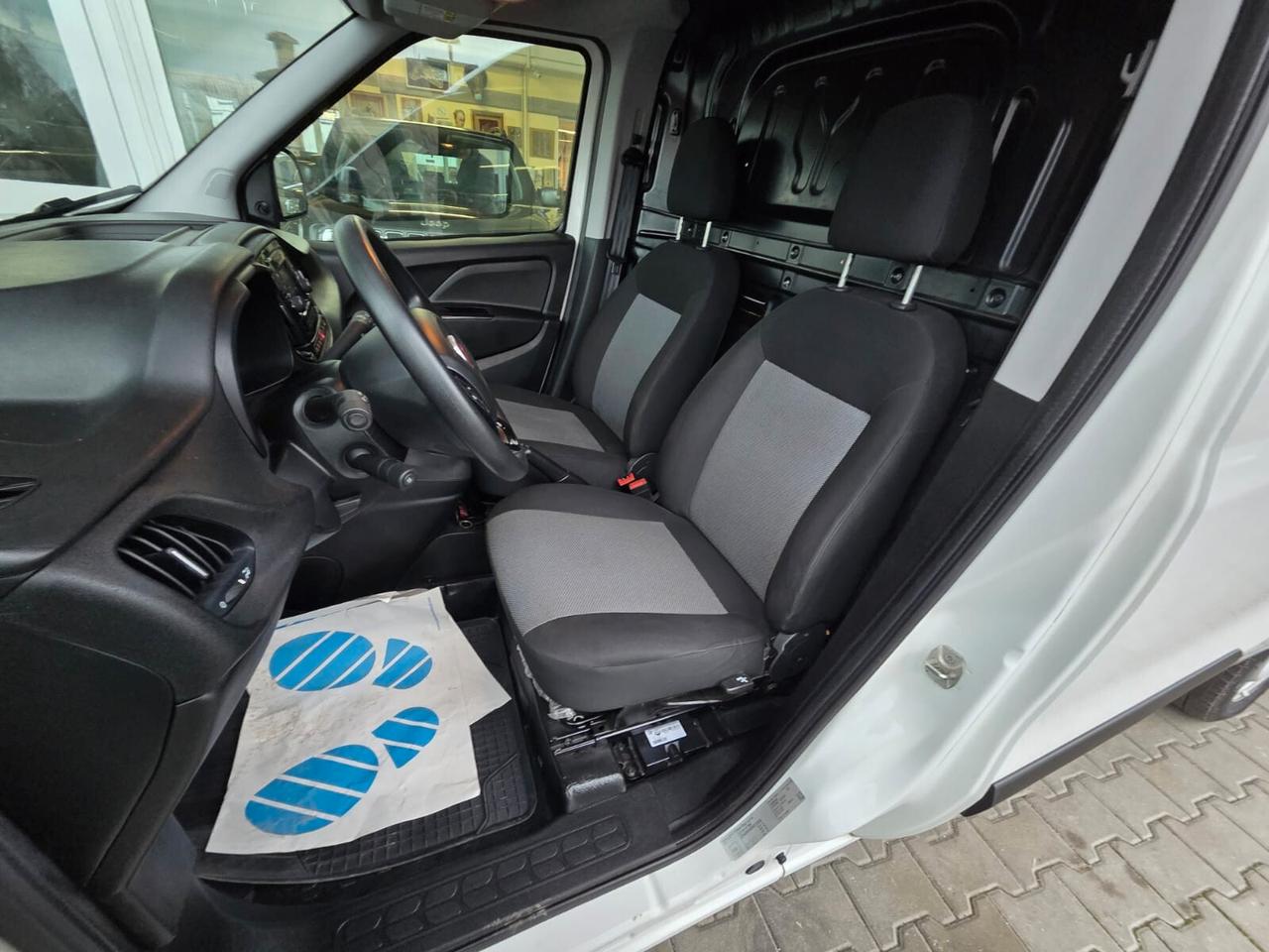 Fiat Doblo Doblò 1.6 MJT 120CV S&S PL-TA Cargo Maxi XL Business Autocarro 2 posti