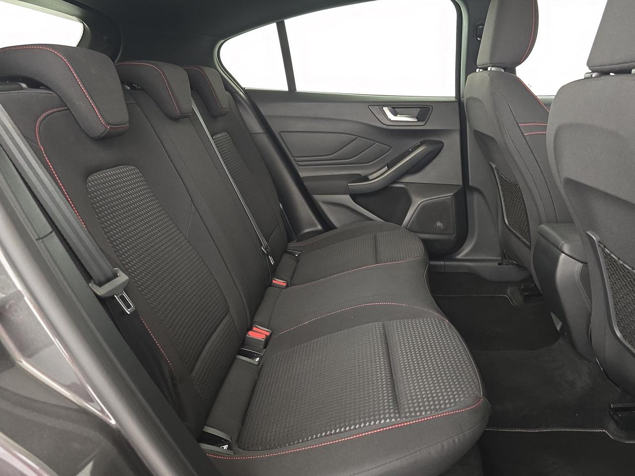 Ford Focus 1.0 ecoboost h st-line style 125cv