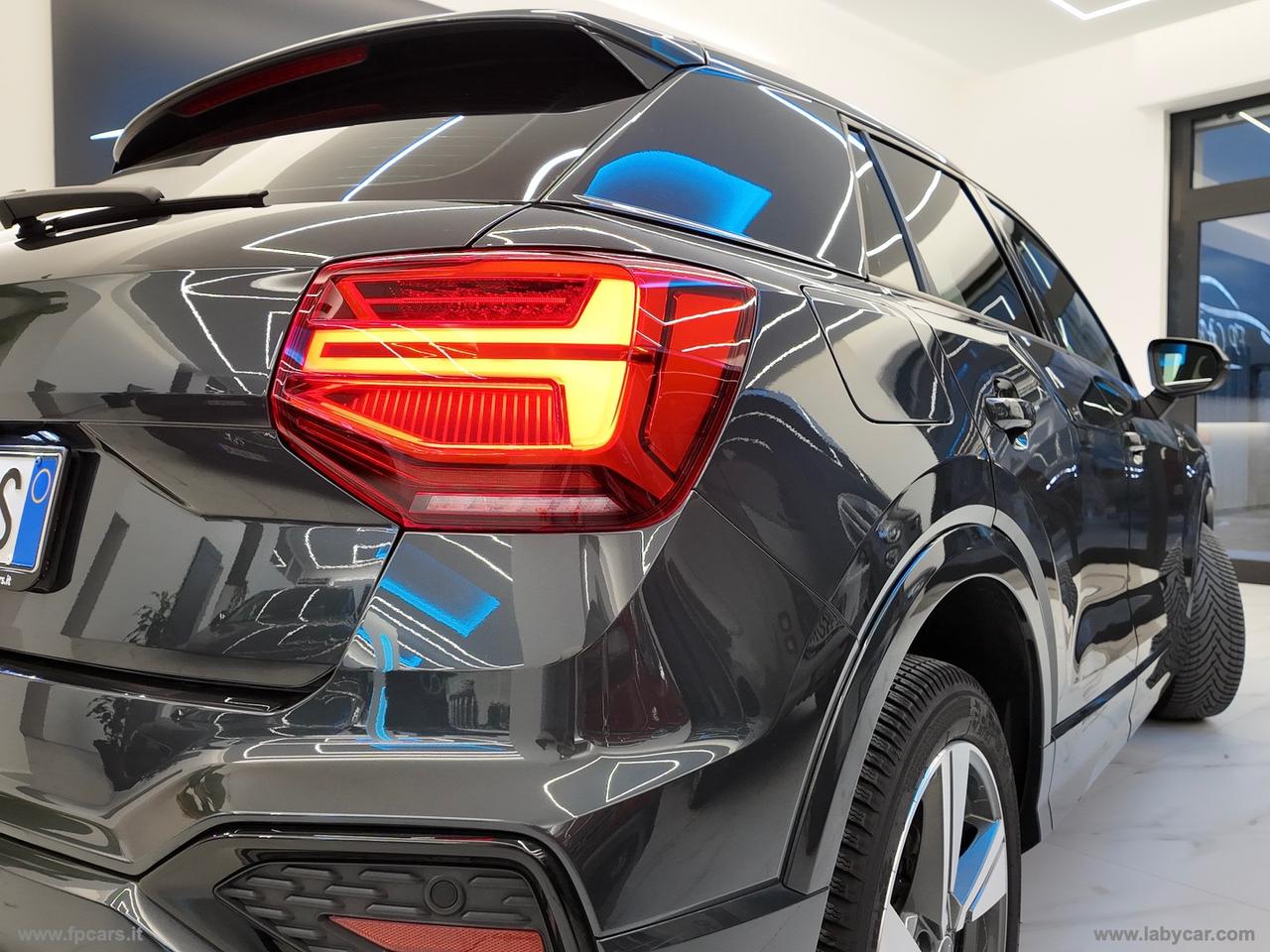 AUDI Q2 30 TDI S tronic Identity Black