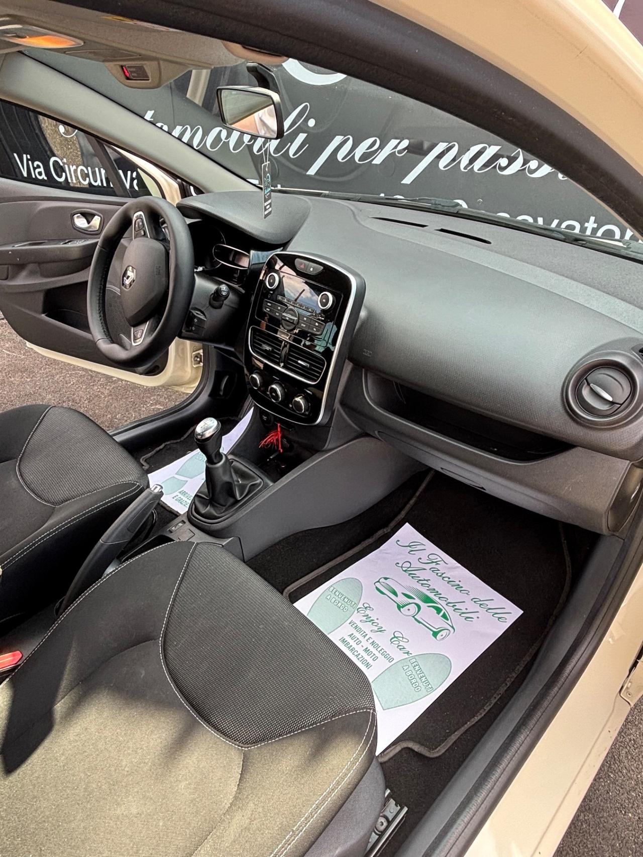 Renault Clio TCe 12V 90 CV GPL 5 porte Moschino Zen