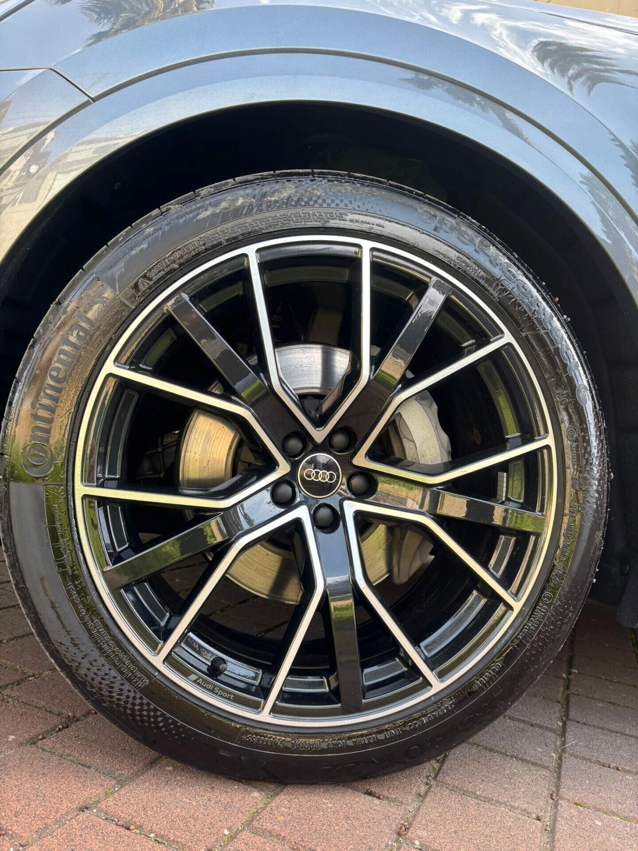 Audi Q8 SUV 50 TDI 286 CV quattro tiptronic S line edition//-/