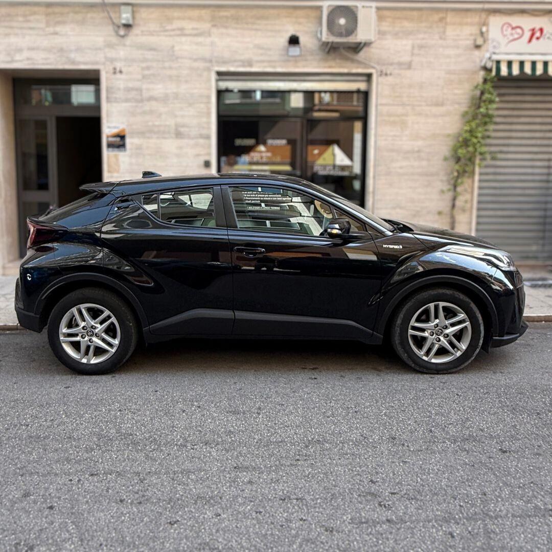 Toyota C-HR 1.8 Hybrid E-CVT GR Sport