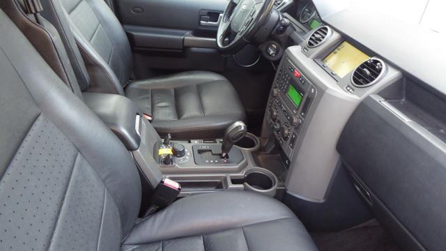 LAND ROVER Discovery 3 2.7 TDV6 HSE Autocarro