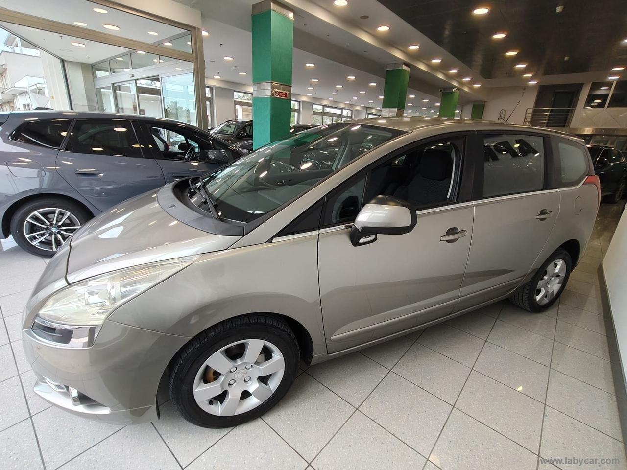 PEUGEOT 5008 1.6 HDI 16V BUSINESS FAP
