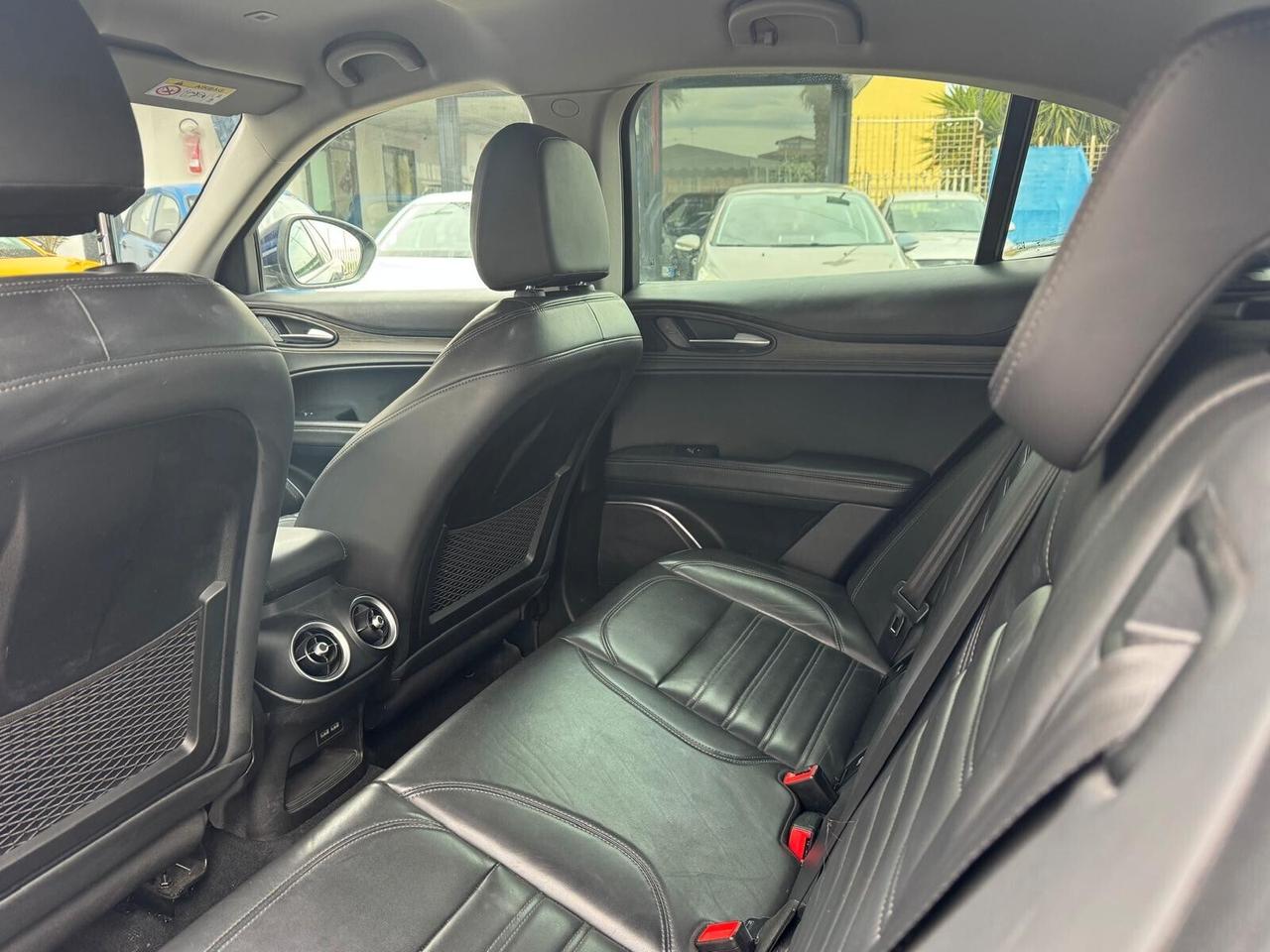 ALFA ROMEO STELVIO 2.2 210CV VELOCE Q4 2021