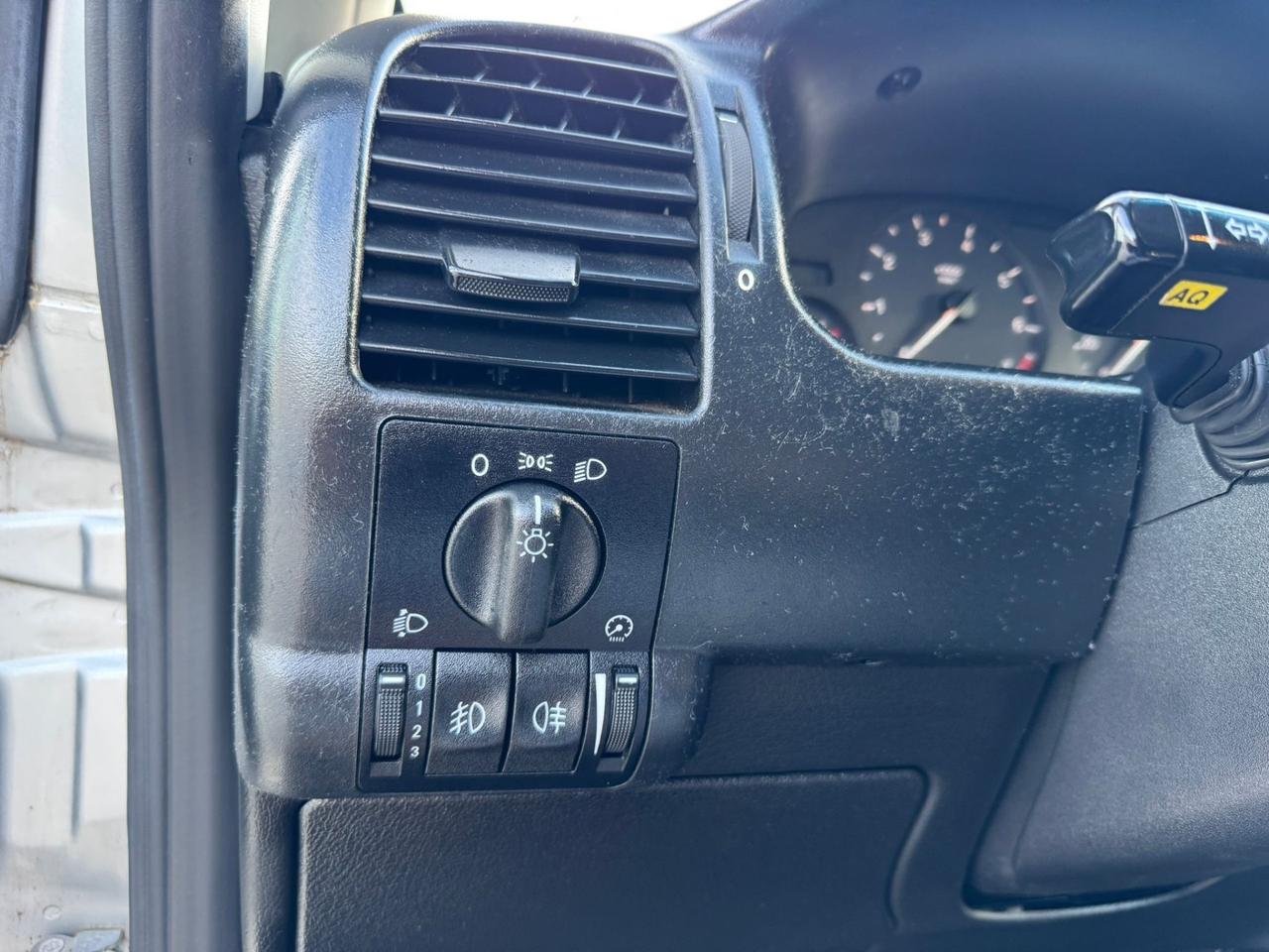 Opel Zafira 1.8 16V cat CDX 7 Posti