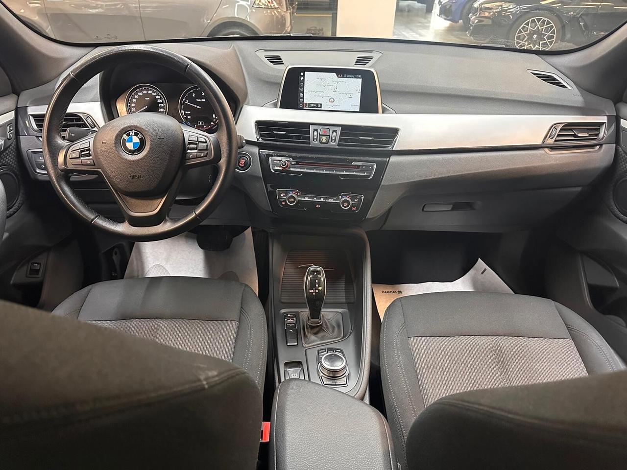 BMW X1 sdrive18d Business auto my18