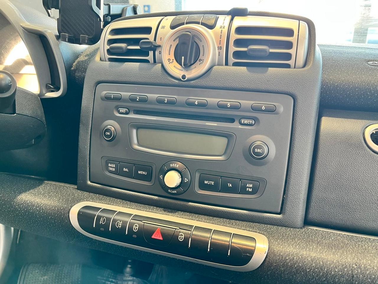 Smart ForTwo 1000 52 kW coupé passion