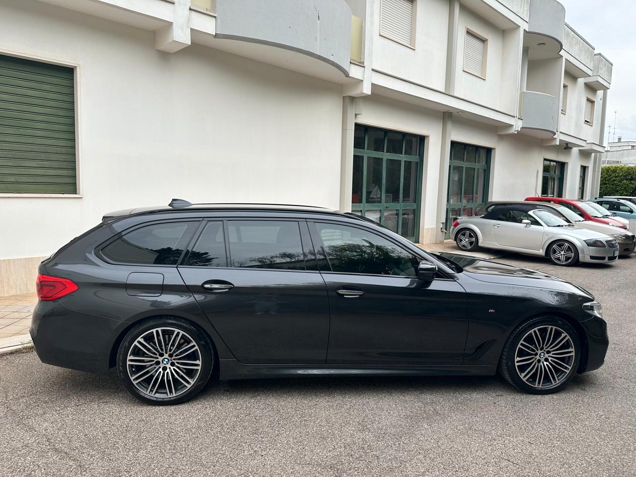 Bmw 530 530d xDrive Touring Msport