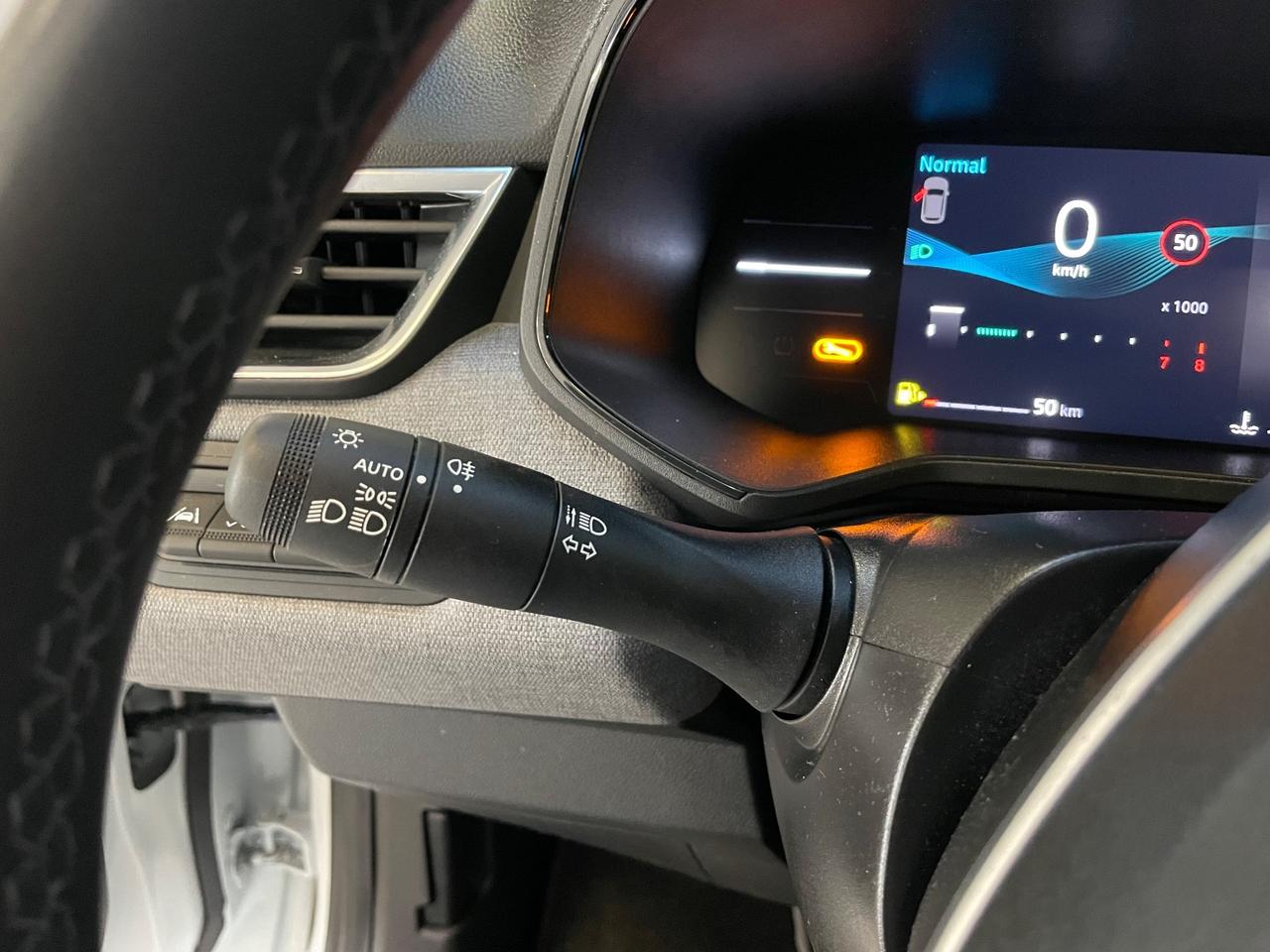 Mitsubishi Colt 1.0L turbo 90 CV Invite