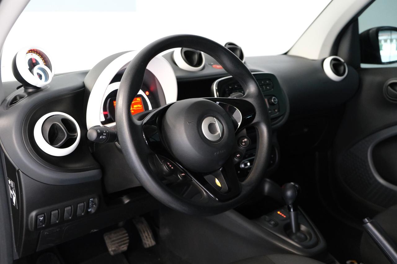 Smart ForTwo Coupè EQ PURE Deep Black