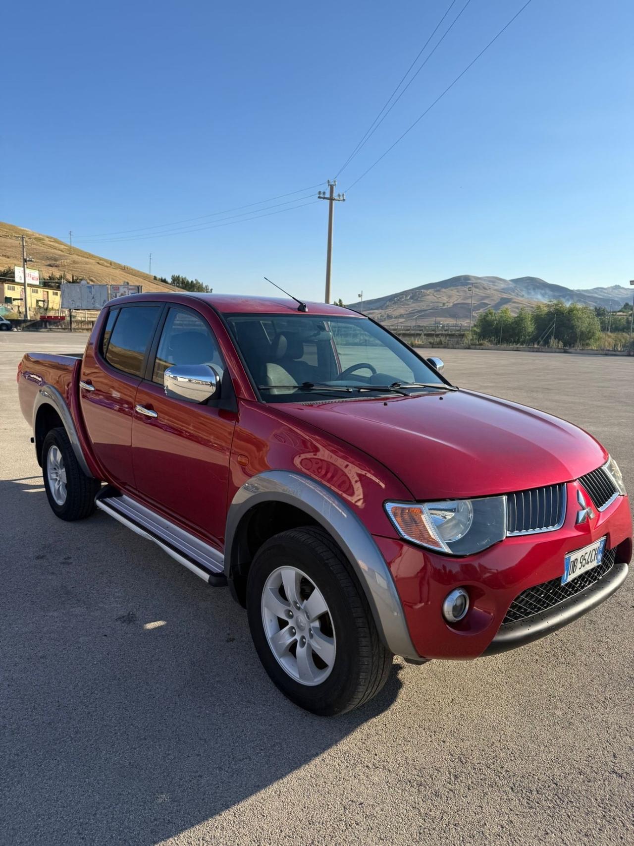 Mitsubishi L200 2.5 DI-D/136CV Double Cab Invite