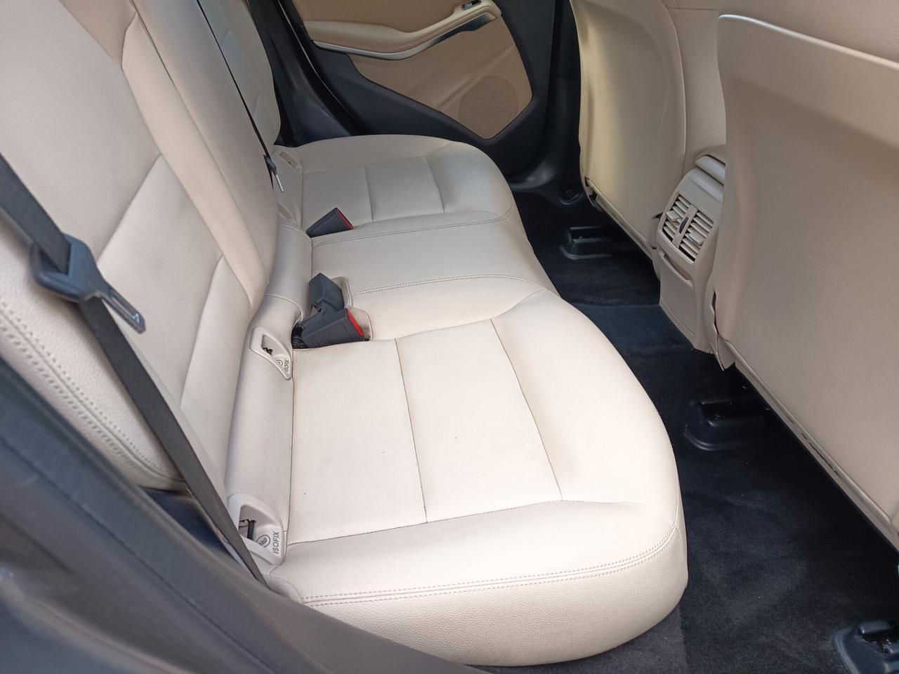 Mercedes-benz GLA 180 d Automatic Premium