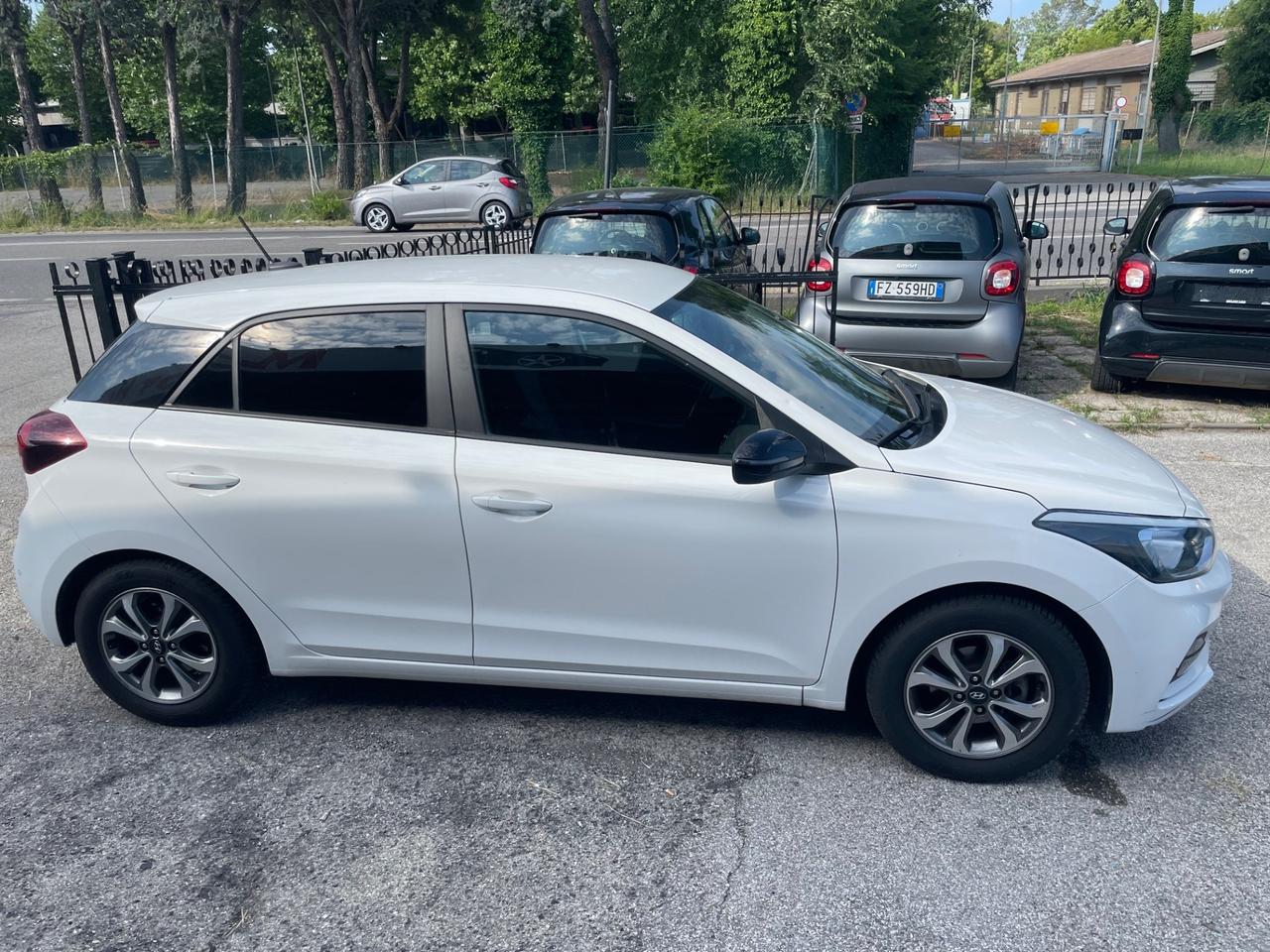 Hyundai i20 1.2 5 porte Econext Connectline