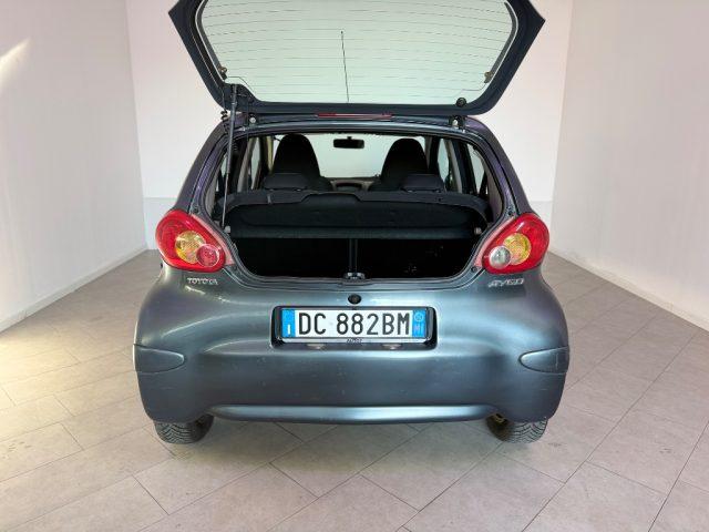 TOYOTA Aygo 1.0 12V VVT-i 5 porte Sol
