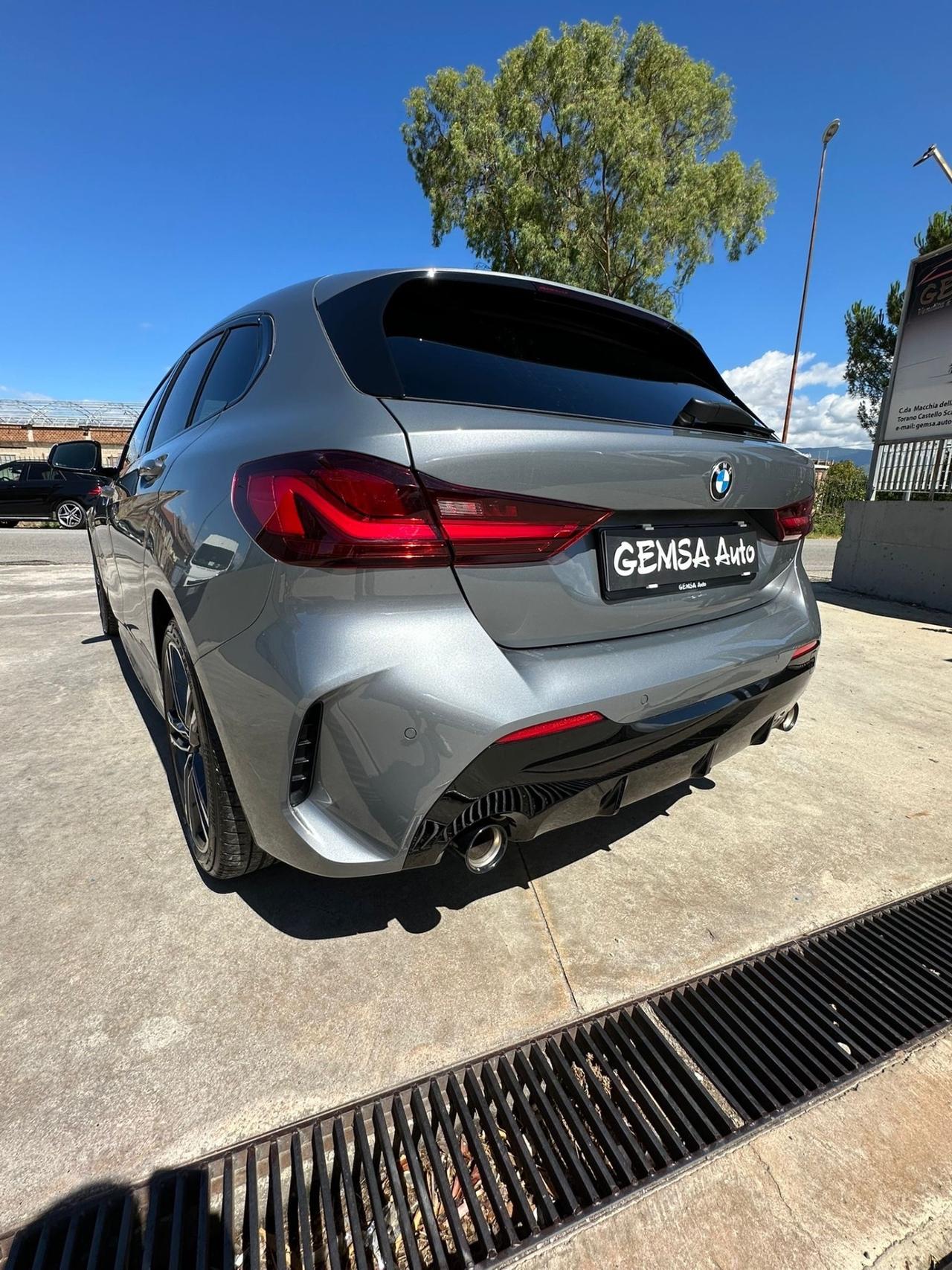 Bmw 118 118d 5p. Msport