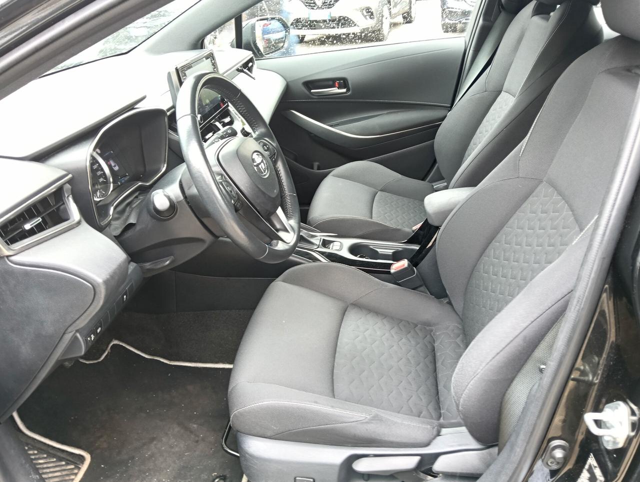 Toyota Corolla Touring Sports 1.8 Hybrid Business