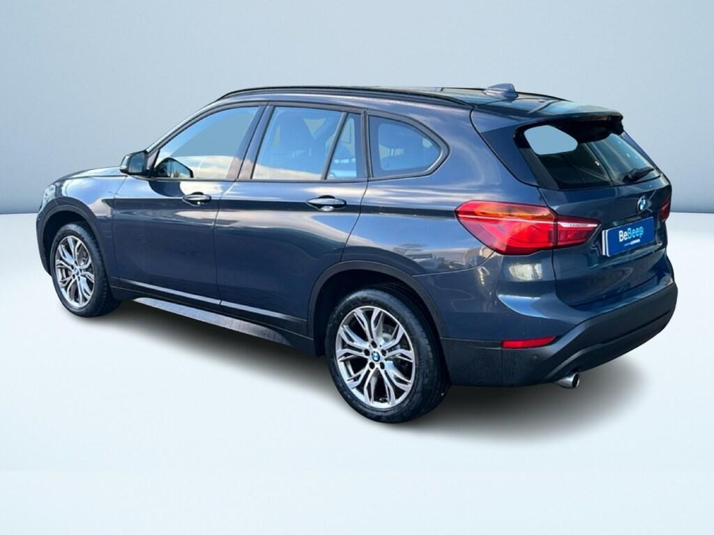 BMW X1 18 d Business xDrive Steptronic