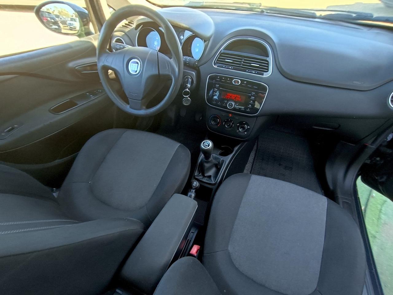 Fiat Punto 1.3 MJT II S&S 95 CV 5 porte Street - 2017