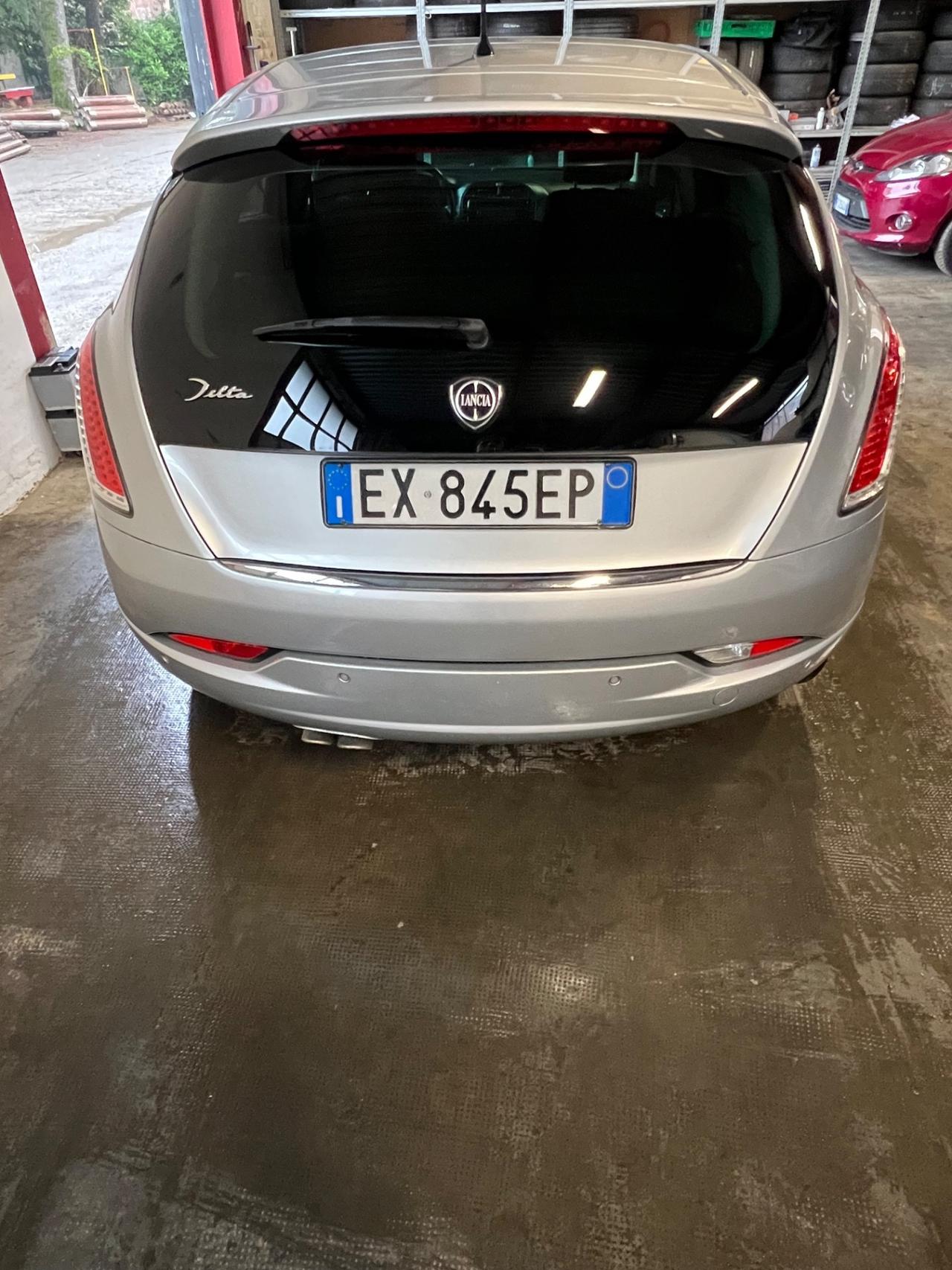 Lancia Delta 1.6 MJT DPF Gold