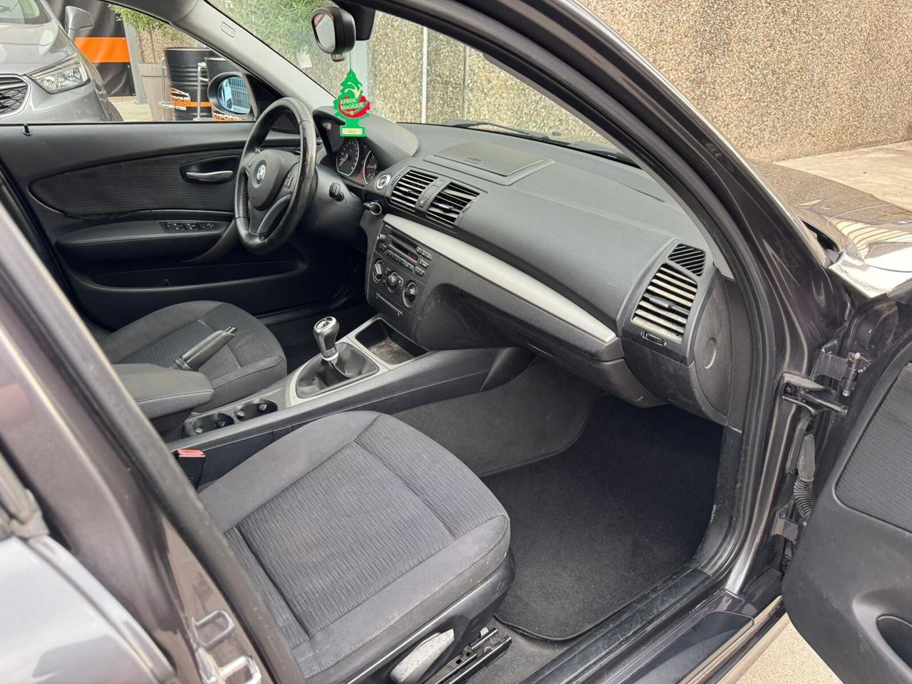 BMW 116i 1.6 BENZINA EURO4 85KW 5P Eletta