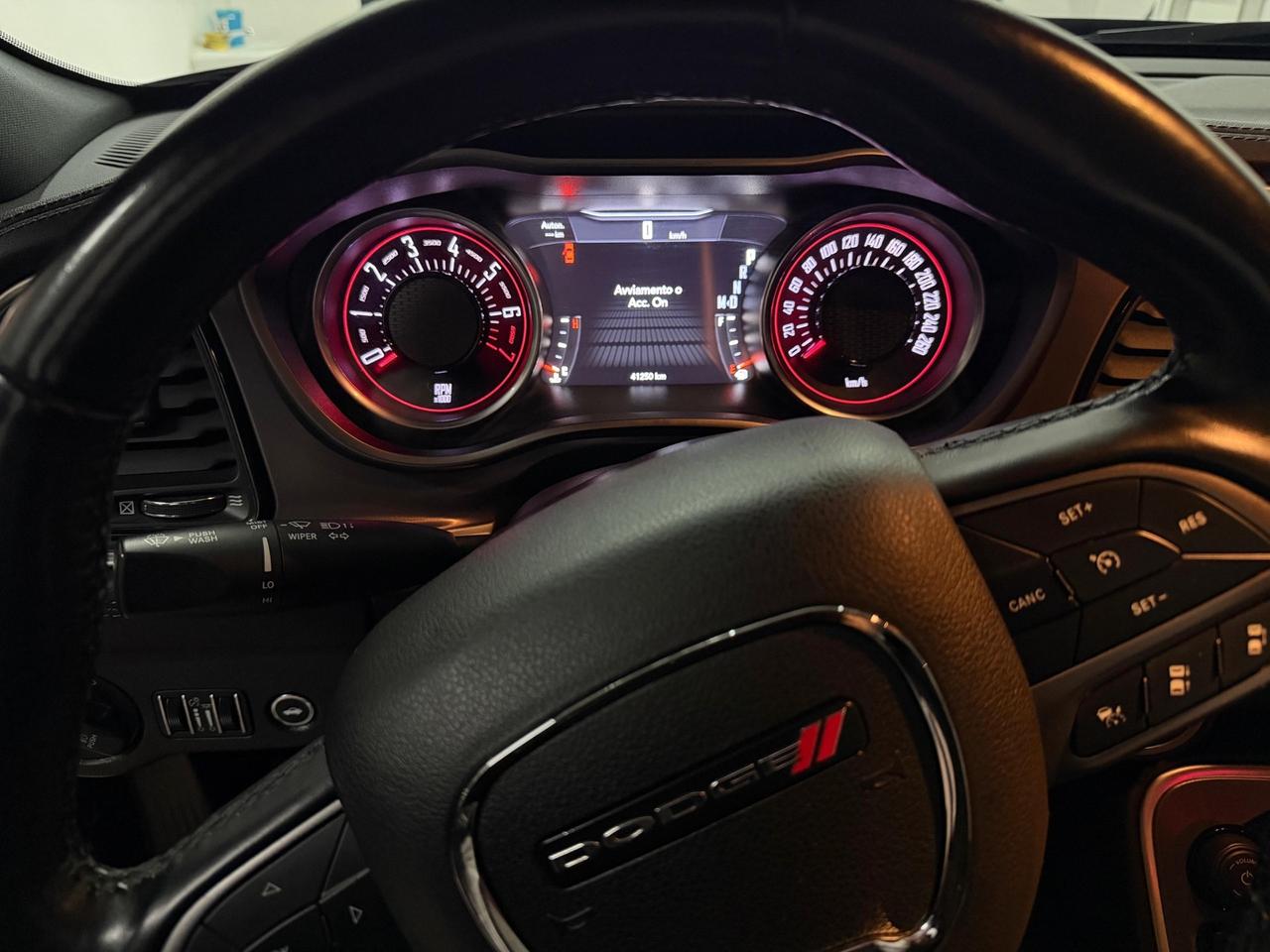 Dodge Challenger 3600 V6 km 41000 Permuto