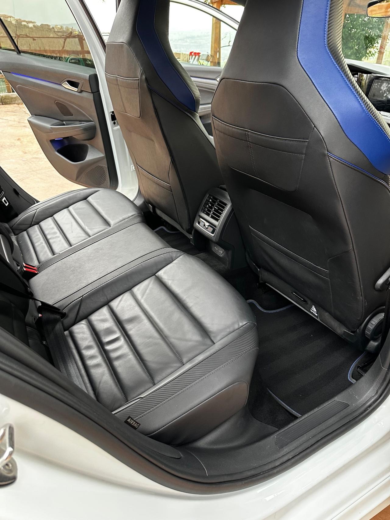 Volkswagen Golf 2.0 TSI DSG 4Motion R