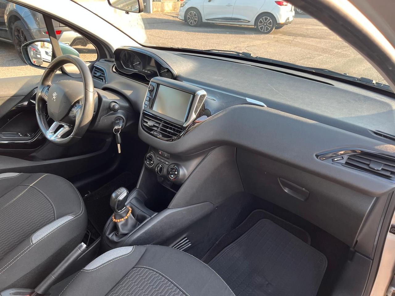 Peugeot 208 PureTech 82 5 porte Active