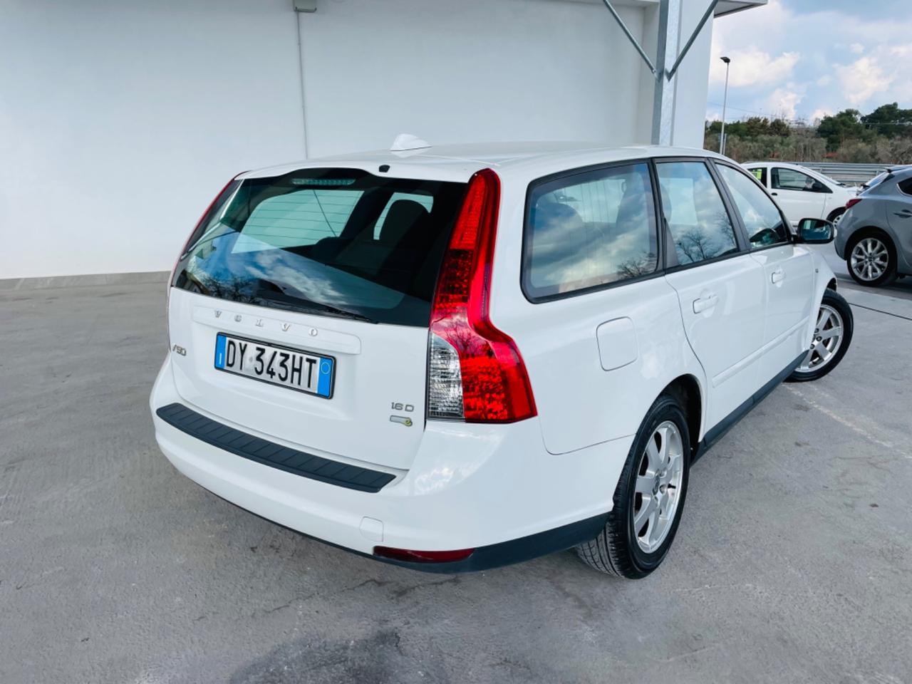 Volvo V50 1.6 D DRIVe cat POLAR