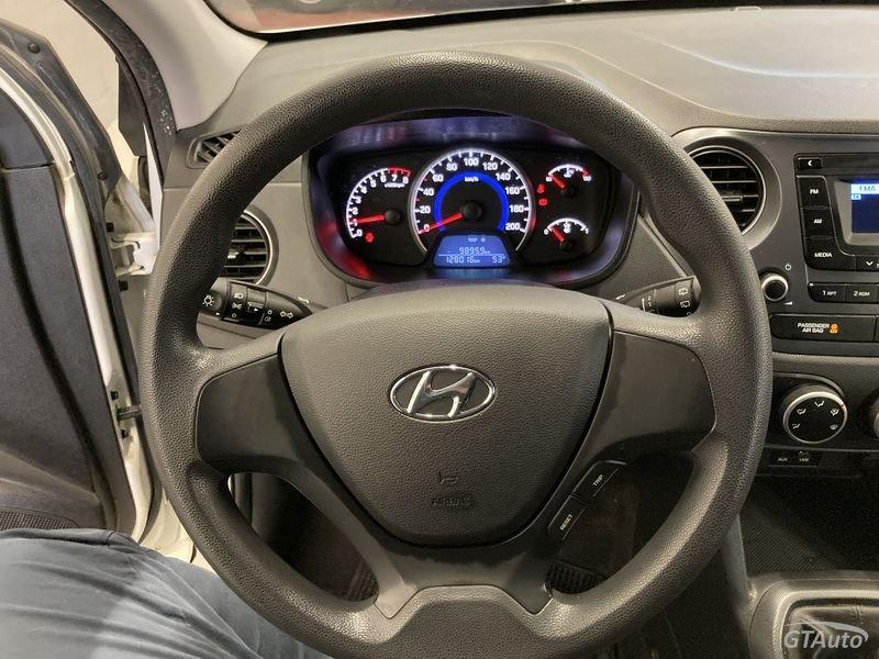Hyundai i10 1.0 MPI Comfort adatta ai neopatentati