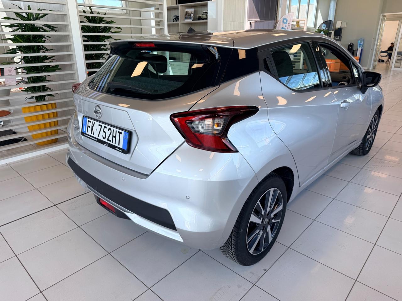 Nissan Micra 1.0L 12V 5 porte Acenta