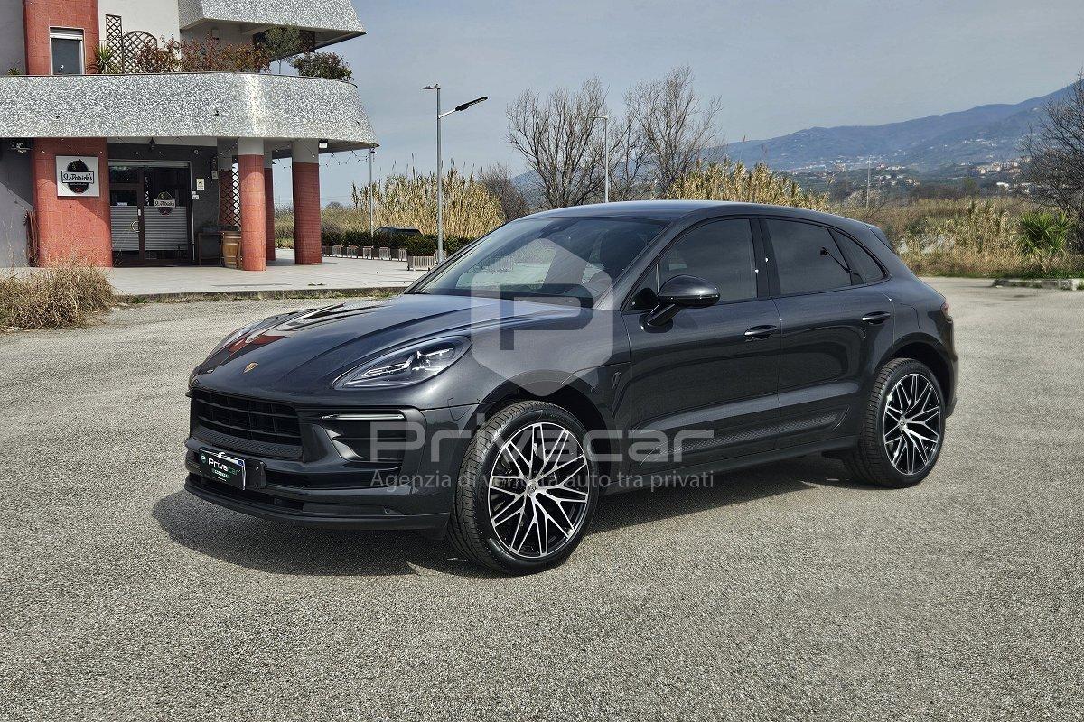 PORSCHE Macan 2.0