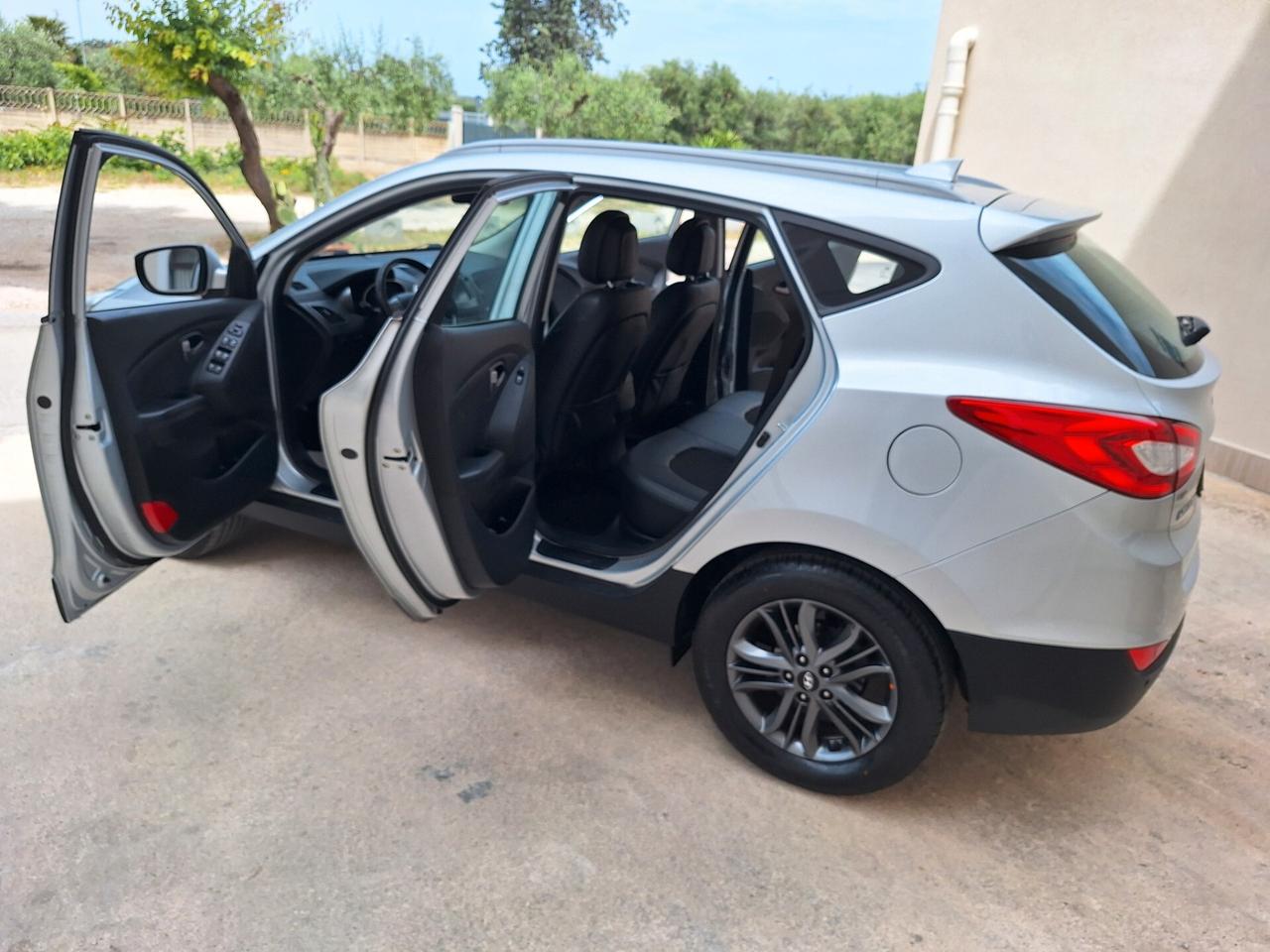 Hyundai iX35 1.7 CRDi 2WD Xpossible NAVI CAMERA 2015
