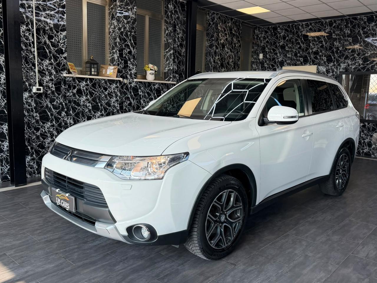 Mitsubishi Outlander 2.2 DI-D 4WD Instyle 7p.