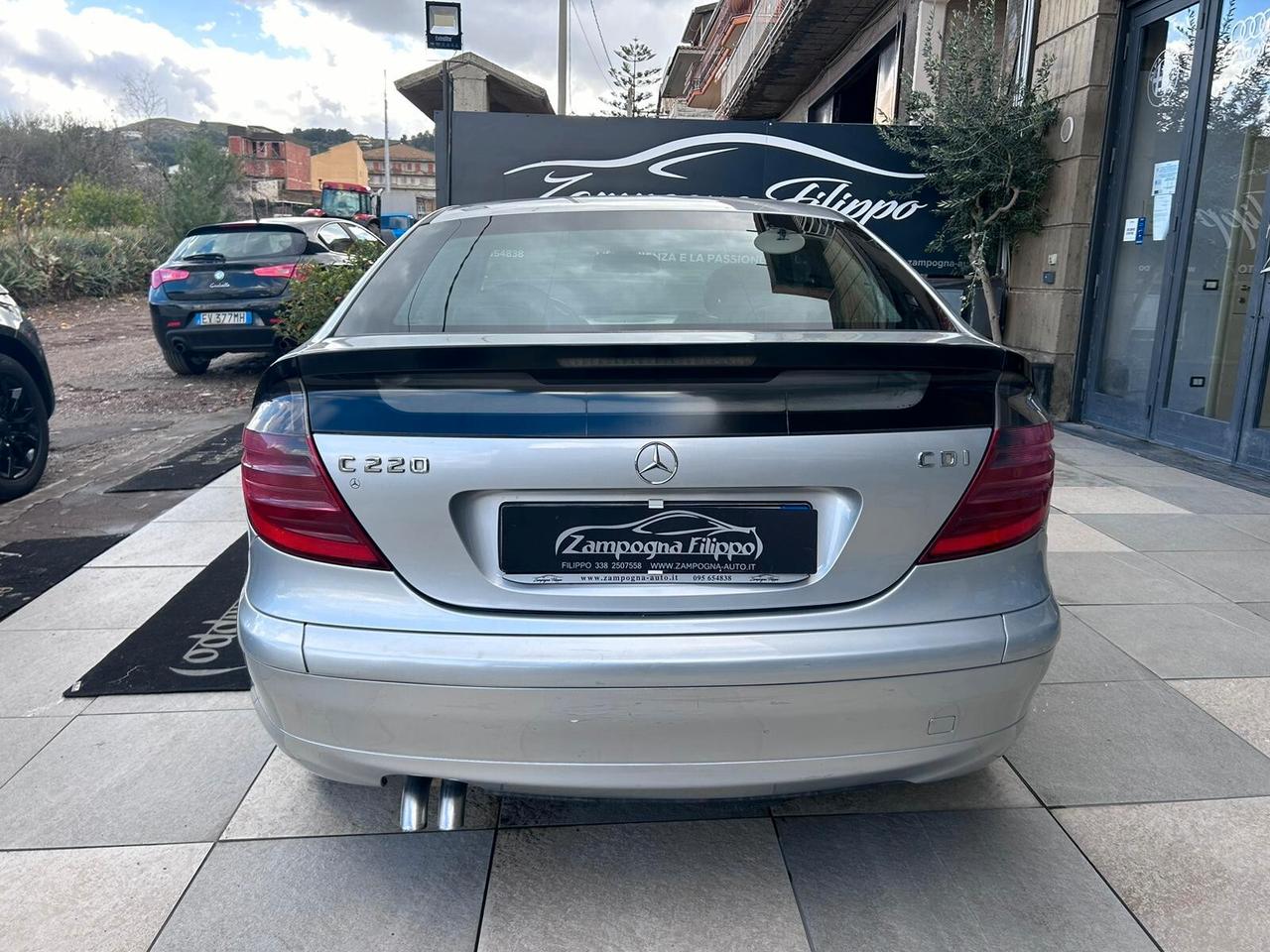 Mercedes-benz C 220 CDI coupé Elegance 2003