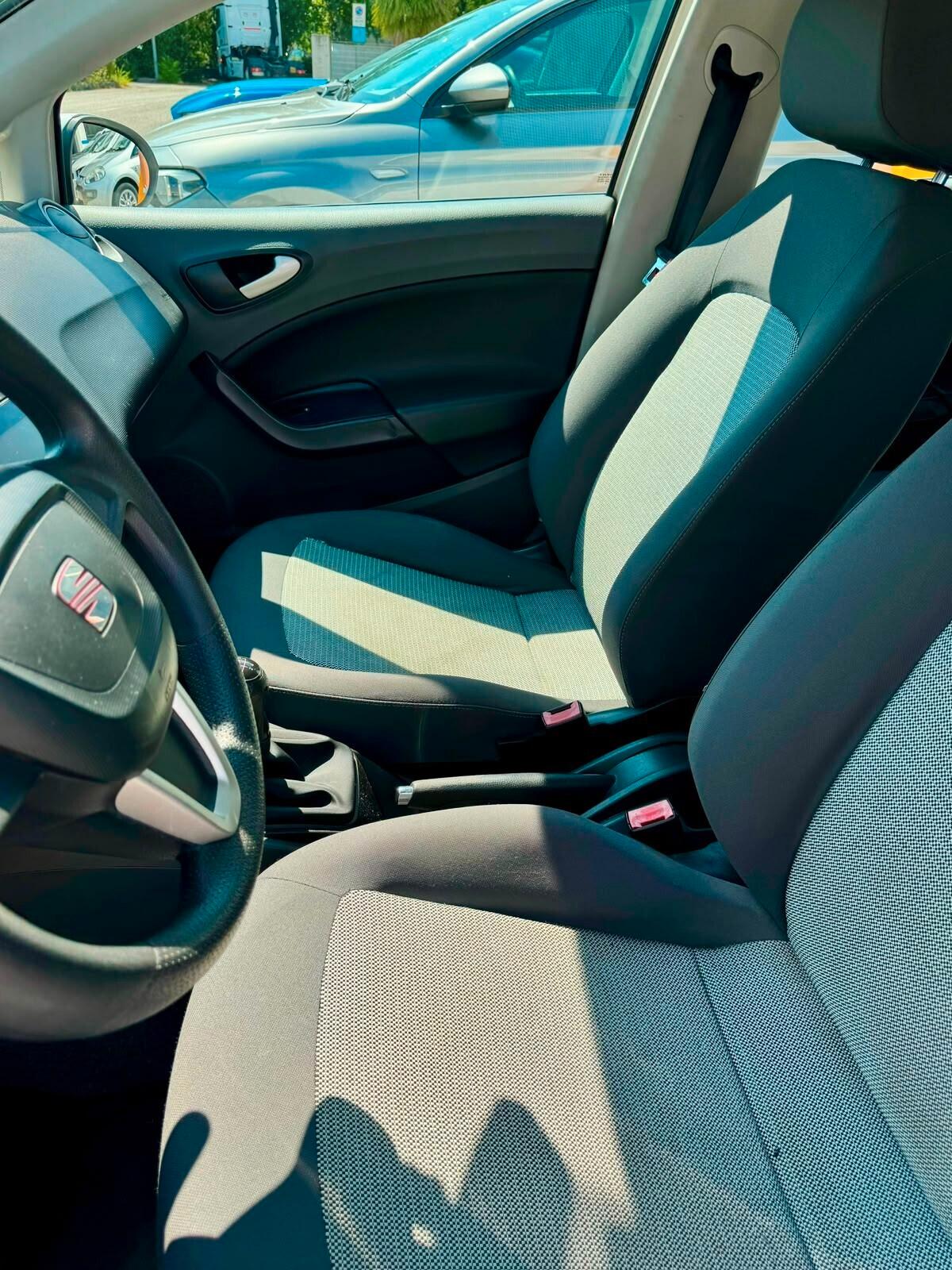 SEAT IBIZA 1.2 BENZINA - NEOPATENTE