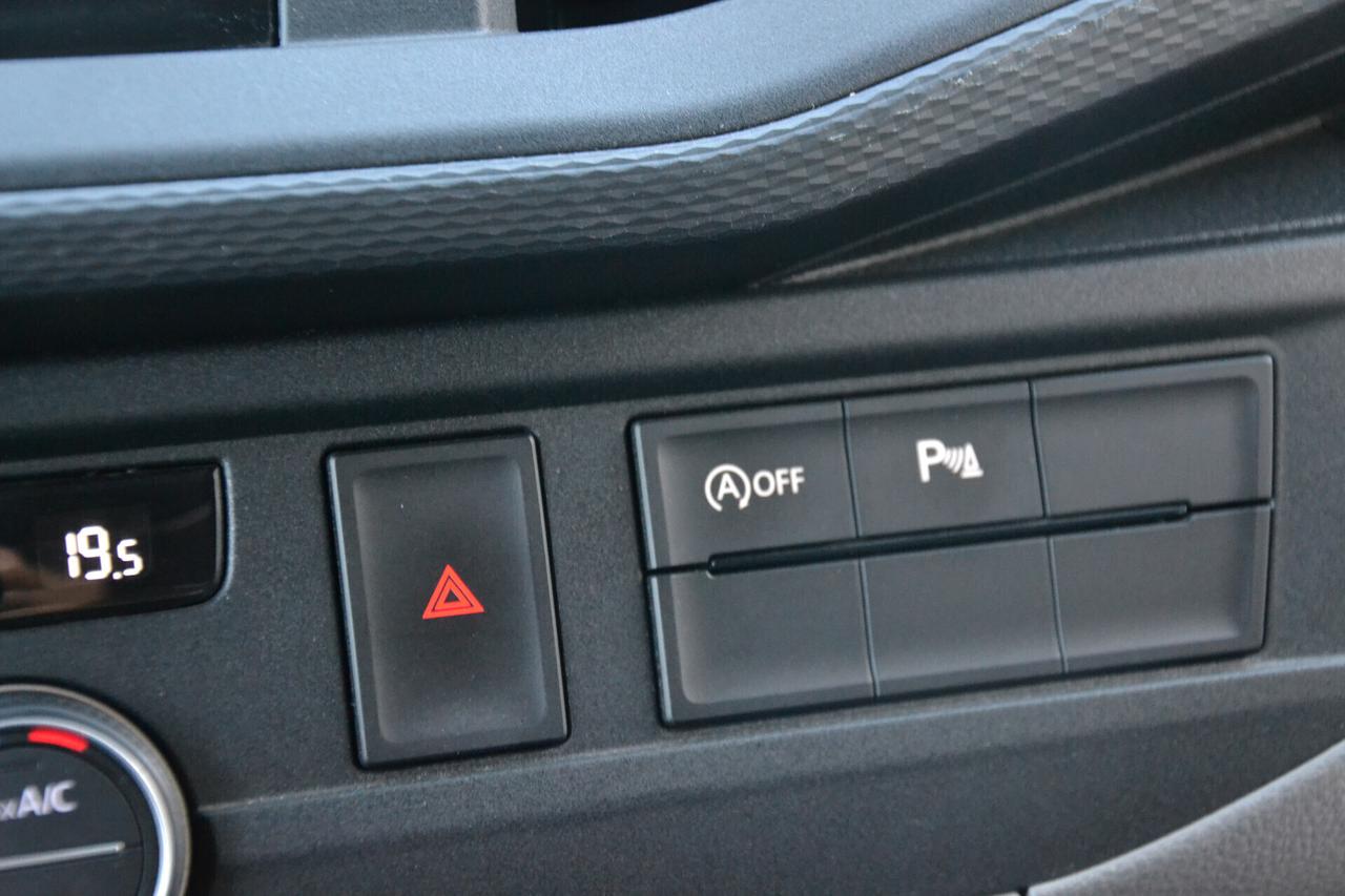 Volkswagen Caravelle 2.0 TDI 150CV DSG **PREZZO REALE**UNIPRO'*GARANZIA