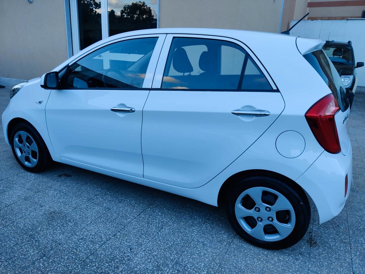 Kia Picanto 1.0 GPL 5 porte