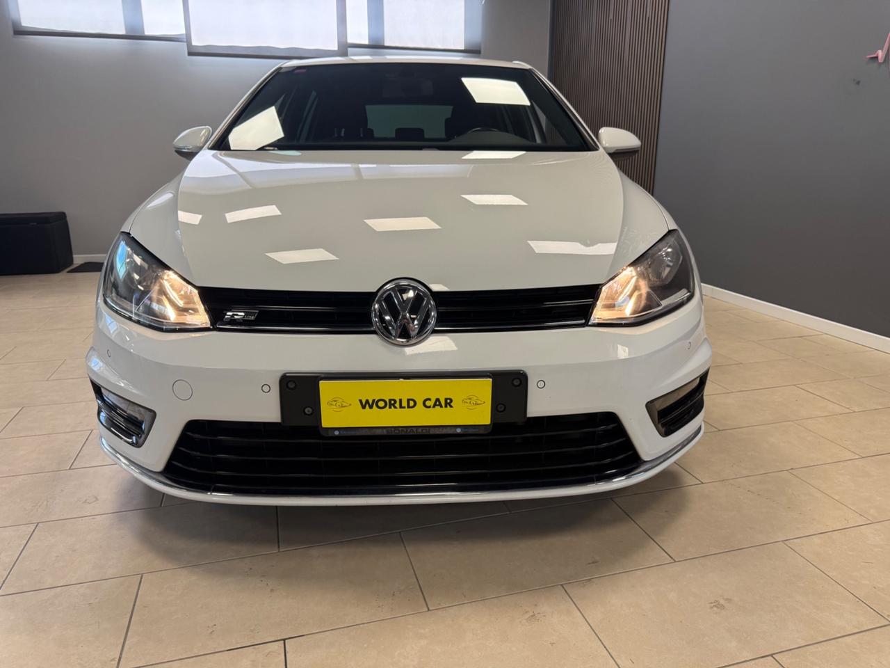 Volkswagen Golf 1.6 TDI 110 CV DSG 5p. Sport Edition R line