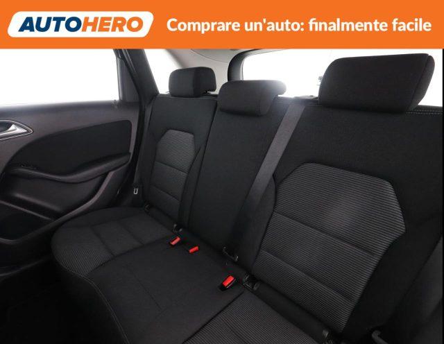 MERCEDES-BENZ B 180 Executive