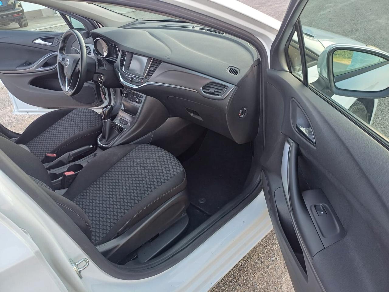 Opel Astra 1.0 Turbo ecoFLEX Start&Stop Sports Tourer Innovation