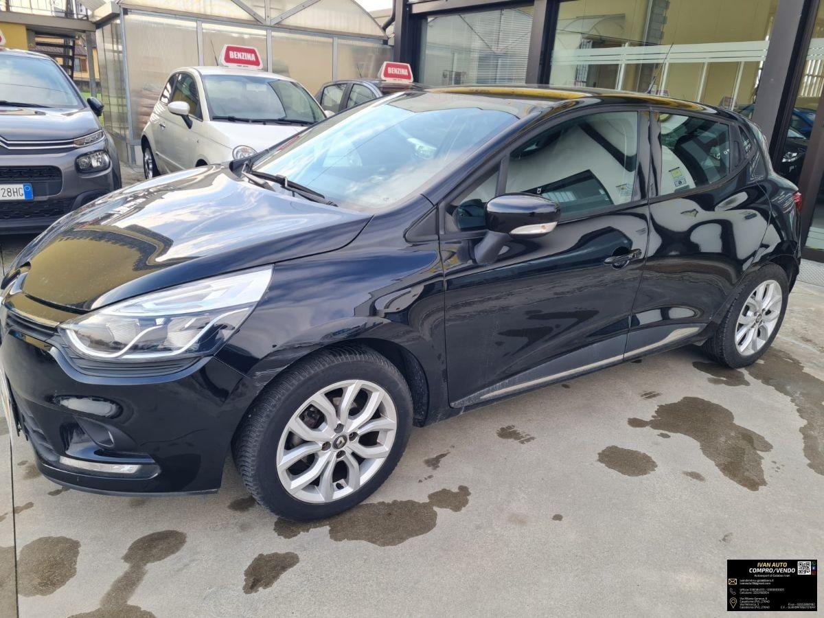 RENAULT Clio Benzina/Gpl-22.000 Km-Neopatentati