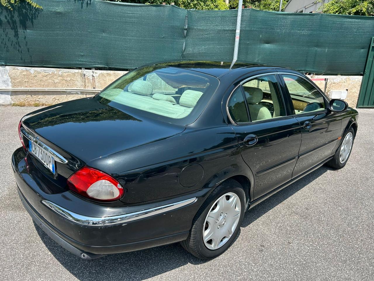 Jaguar X-Type 2 litri V6 24V cat