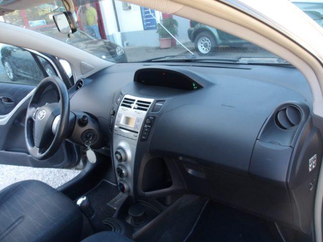 TOYOTA Yaris 1.3 5p VENDE PRIVATO