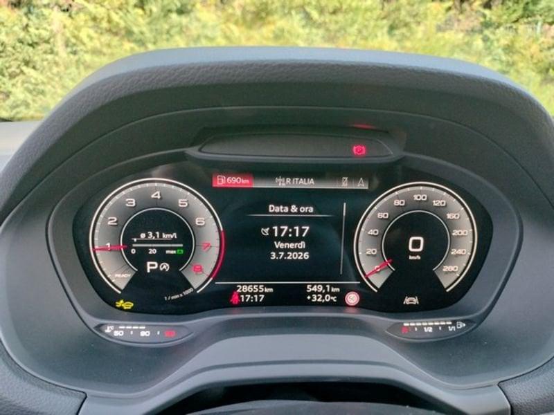 Audi Q2 1.5 35 TFSI S LINE EDITION S TRONIC