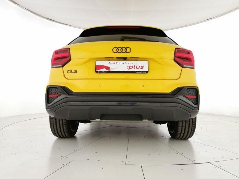 Audi Q2 35 1.5 tfsi Identity Black s-tronic