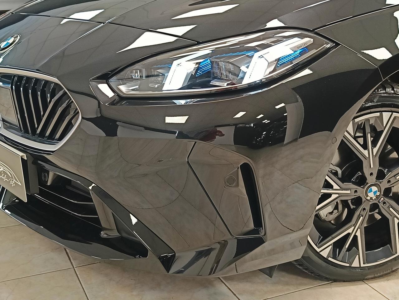 Bmw 118 118d 5p. Msport
