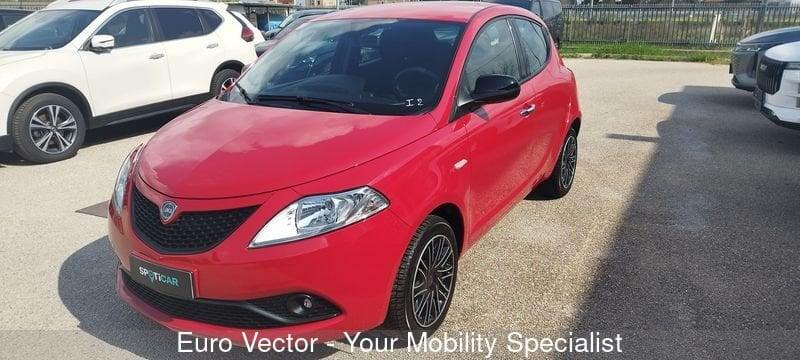 Lancia Ypsilon 1.2 69cv Start& Stop Gold