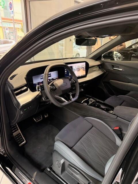 Audi Q3 Sportback Black line 35 TDI S-tronic NEW MODEL